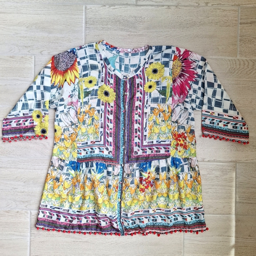 Johnny Was Theda Tunic 100% Silk Blouse Pom Pom Floral Print Button Up Medium